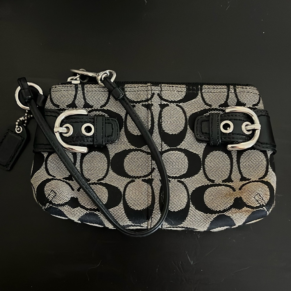 Coach Black/grey wristlet